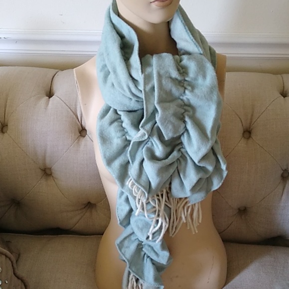 Accessories - Scrunchie Scarf